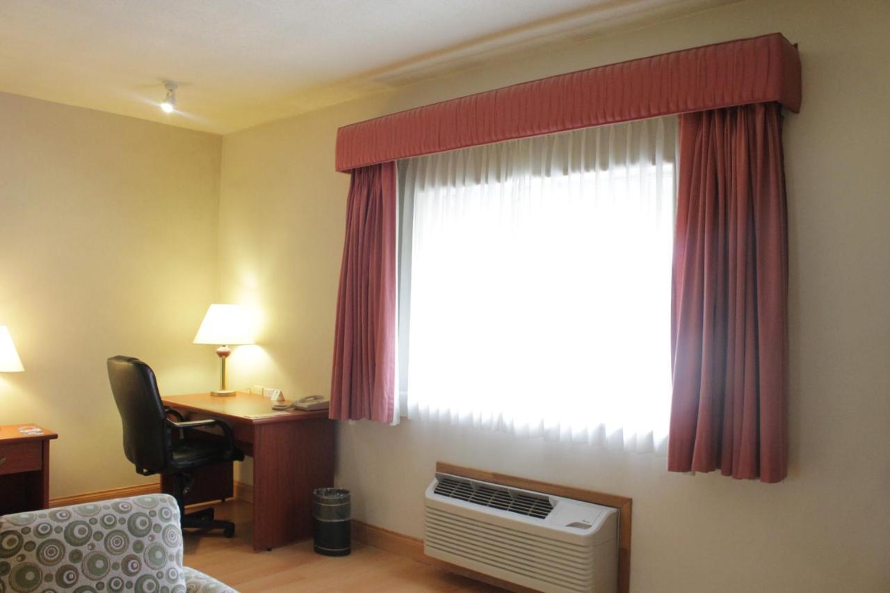 Holiday Inn Express Chihuahua By Ihg Exteriér fotografie