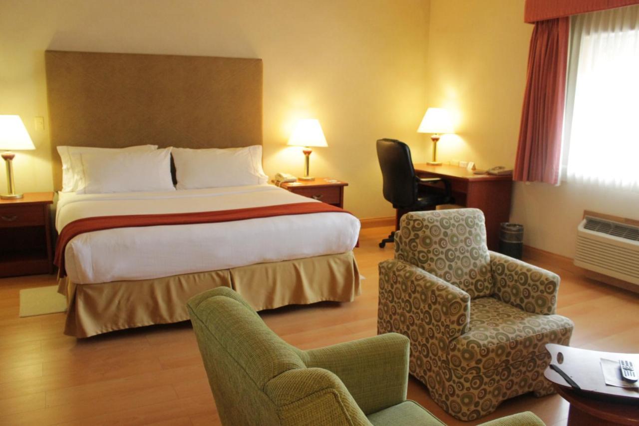 Holiday Inn Express Chihuahua By Ihg Exteriér fotografie