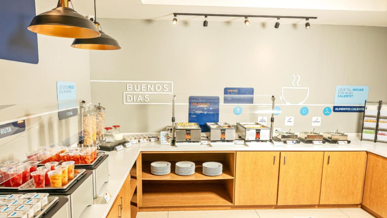 Holiday Inn Express Chihuahua By Ihg Exteriér fotografie