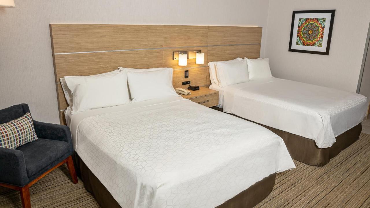 Holiday Inn Express Chihuahua By Ihg Exteriér fotografie