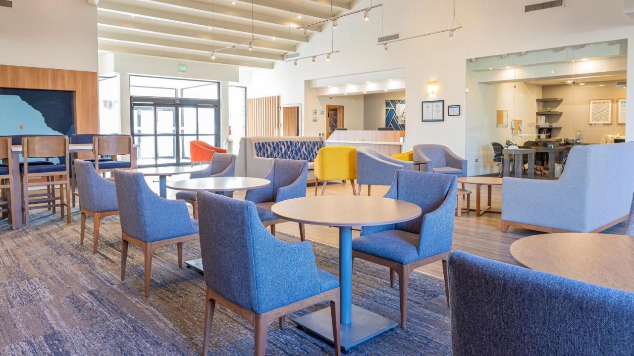 Holiday Inn Express Chihuahua By Ihg Exteriér fotografie