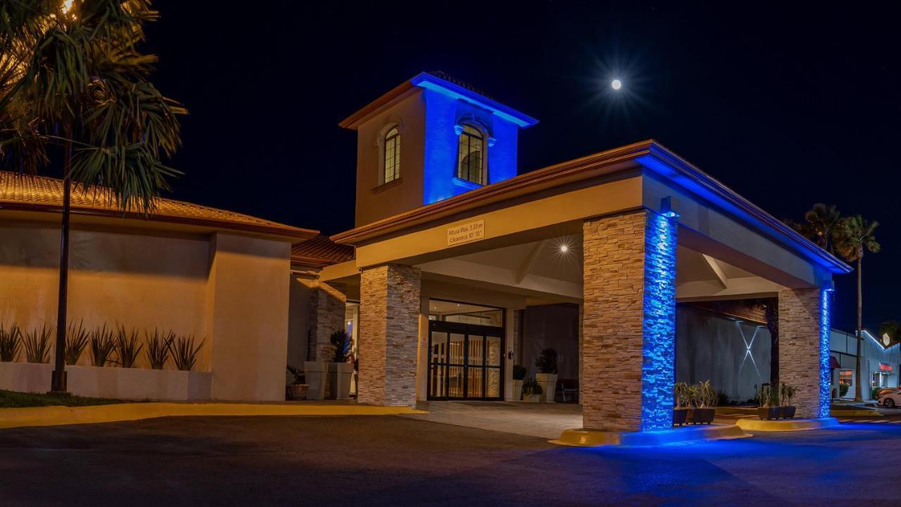 Holiday Inn Express Chihuahua By Ihg Exteriér fotografie