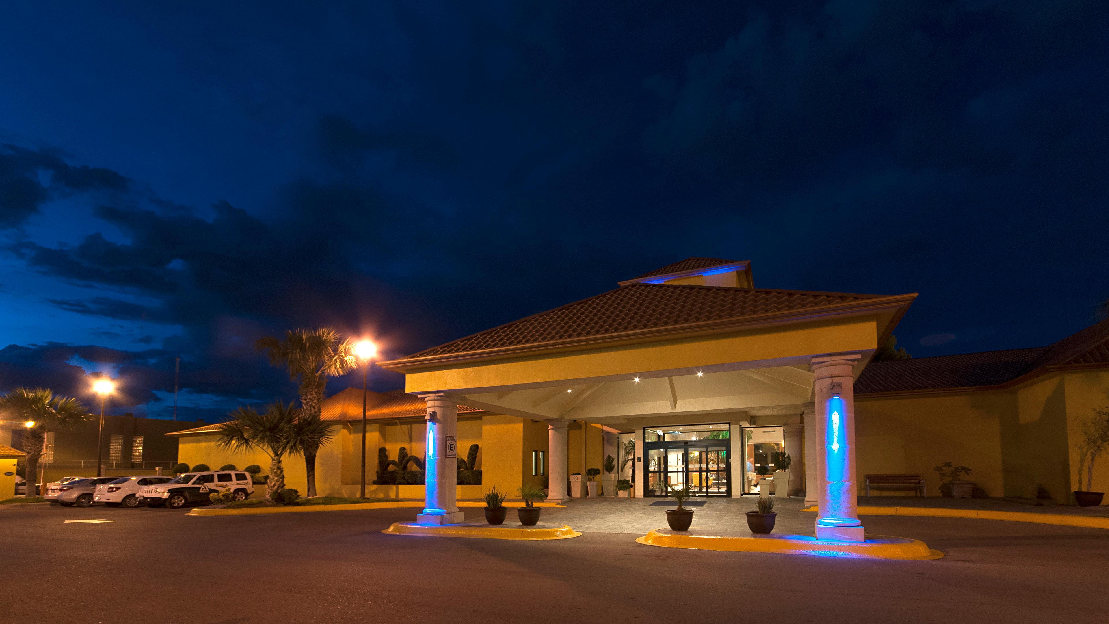 Holiday Inn Express Chihuahua By Ihg Exteriér fotografie