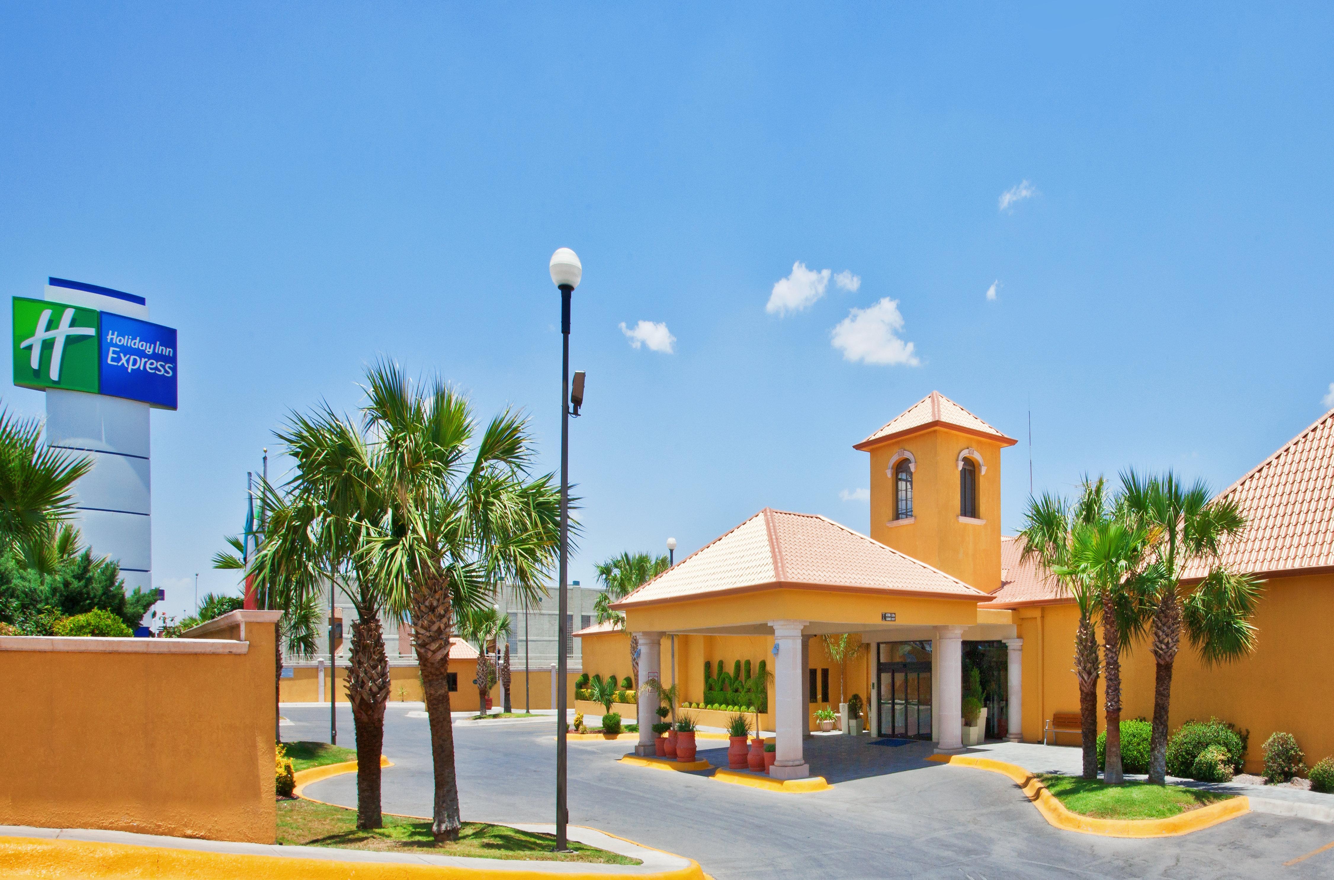Holiday Inn Express Chihuahua By Ihg Exteriér fotografie